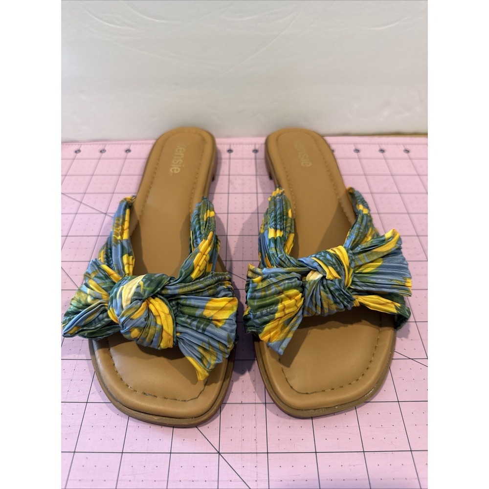 Kensie Women's Renata Sandals Floral Print Size 8